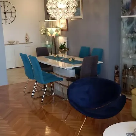 Apartment Pupila