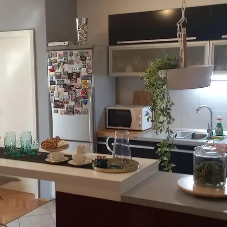 Pupila Apartment *